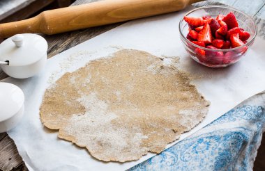 süreçleri çavdar taze çilek ile sağlıklı d bisküvi yemek