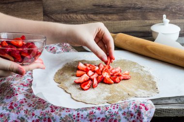 süreçleri çavdar taze çilek ile sağlıklı v bisküvi yemek