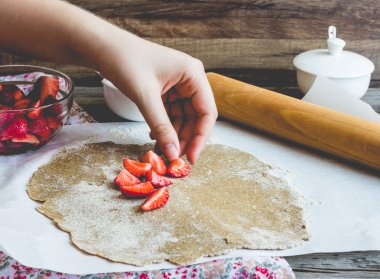 süreçleri çavdar taze çilek ile sağlıklı v bisküvi yemek