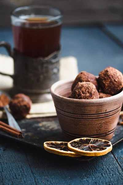 Handgemaakte chocolade truffel, zoete dessert — Stockfoto