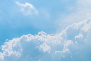 Gökyüzü ve Bulutlar