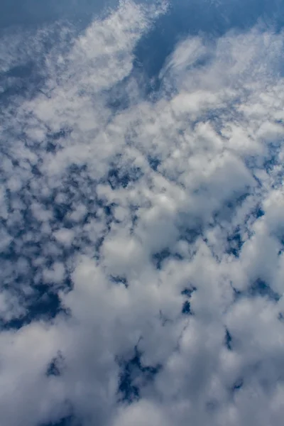 Céu e nuvens — Fotografia de Stock