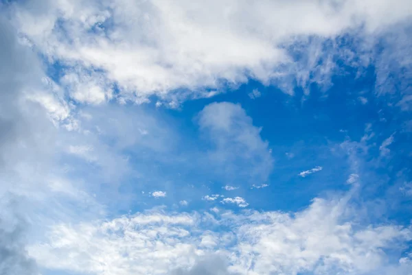 Nube de cielo azul — Foto de Stock