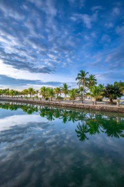 Villa ve tatil köyü göl ve gökyüzü