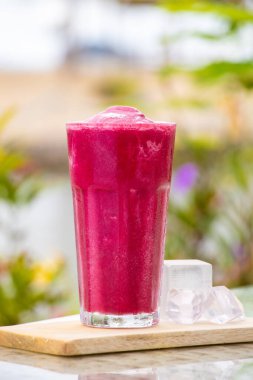 Plajda pancar püresi