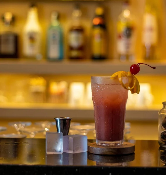 Alkoholischer Cocktail Der Bar — Stockfoto