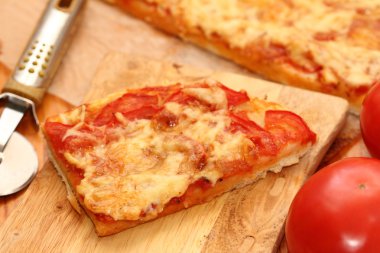 parça pizza margarita