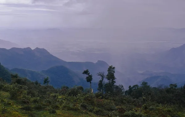 Туманные Предгорья Палани Утром Станции Kodaikanal Hill Тамилнаду Южная Индия — стоковое фото