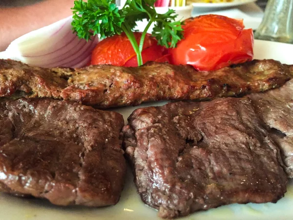 Grilled Meat at Persian Restaurant — Stock Photo, Image