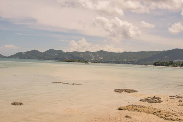 PAESAGGIO PANORAMICO, SPIAGGIA RILASSANTE VISTA DALLA THAILANDIA, 2018 — Foto Stock