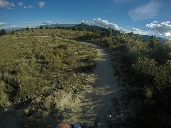 PANORAMIV LANDSCAPE görüntüleme, dağlık ve gökyüzü alanı — Stok fotoğraf