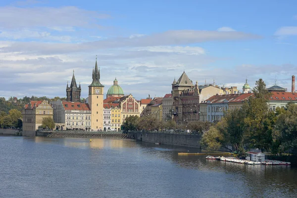 VISTA PANORÁMICA, PUENTE DE CARLO DE PRAGA, REPÚBLICA CHECA, SEPTIEMBRE DE 2019 — Foto de Stock