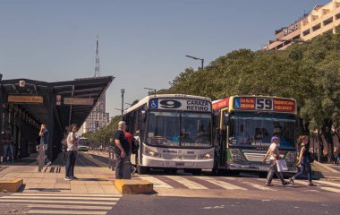 Buenos Aires 'ten sokak manzarası ve mimari, Arjantin Ekim 2019