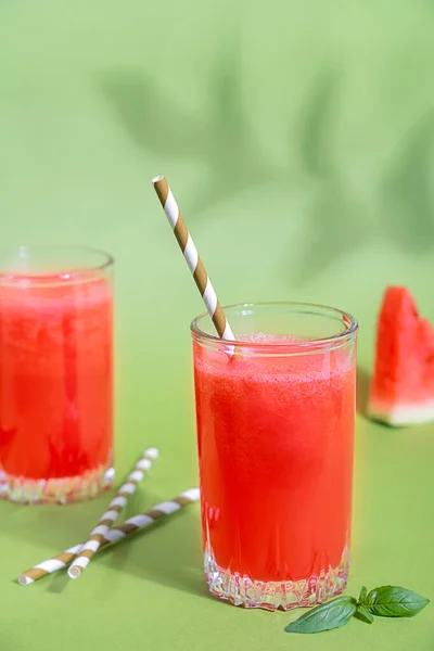 Kalte Erfrischende Rote Wassermelone Frischer Smoothie Der Regel Heißen Sommern — Stockfoto