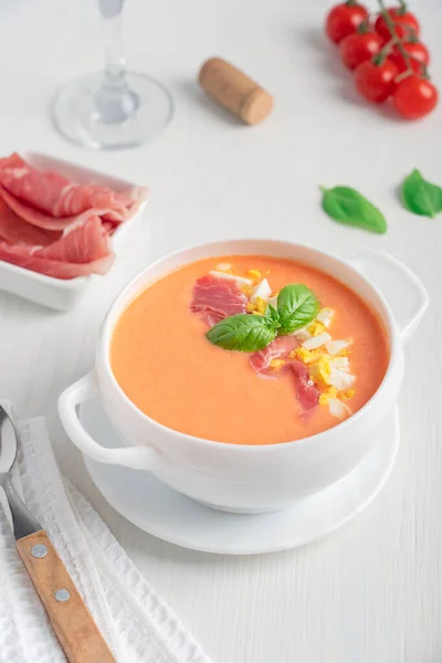 Verfrissende Koude Salmorejo Spaanse Soep Gemaakt Van Tomaten Brood Olie — Stockfoto