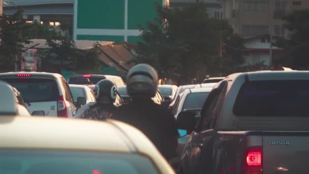 Heavy traffic morning rush hour in Bangkok Tailandia, enero 2021 — Vídeos de Stock
