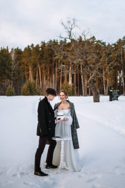 Kış ormanında çekim.