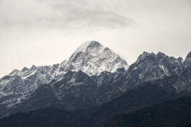 Kar yağdı tepe Langtang