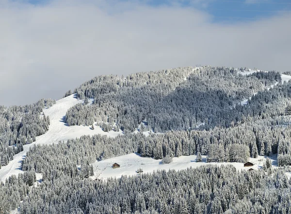 Alpine resort kış manzarası — Stok fotoğraf