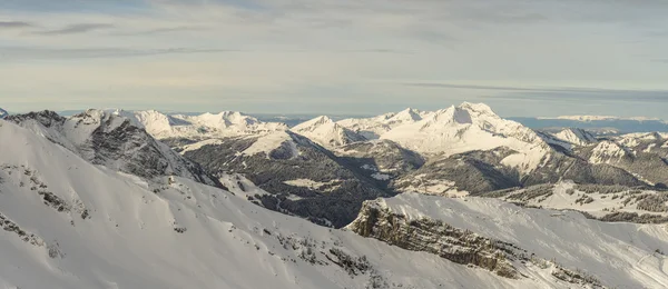 Panorama of mountain range in French Alps — Stock Photo, Image