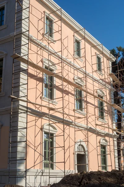 Återuppbyggnad av gamla byggnad — Stockfoto