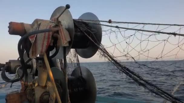Barco de pesca — Vídeos de Stock
