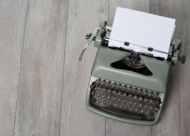 Eski kullanılan yazı makine işaretleri kullanım dokulu yedekleme hakkında