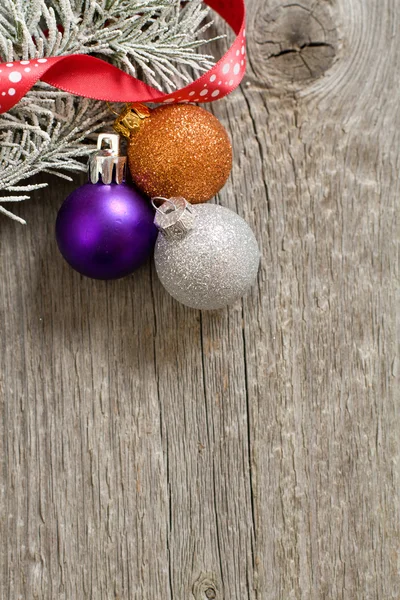 Little New year tree toys on the wood backing — Stock Photo, Image