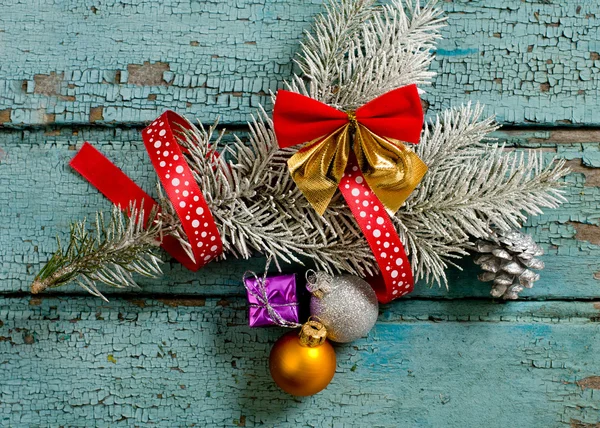 Little New year tree toys on the wood backing — Stock Photo, Image