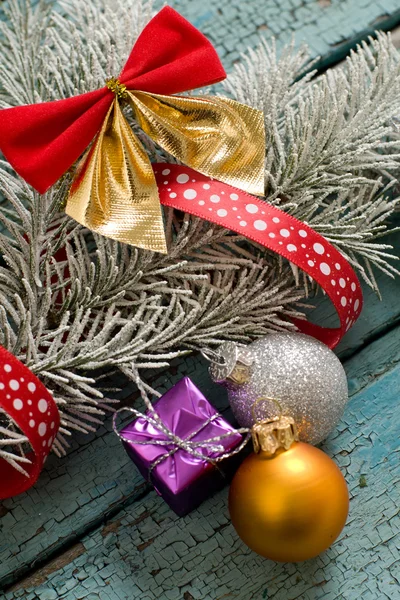 Little New year tree toys on the wood backing — Stock Photo, Image