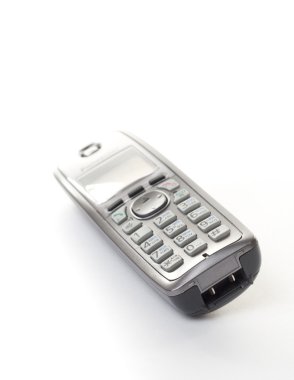 Üzerinde beyaz izole radyo telefon
