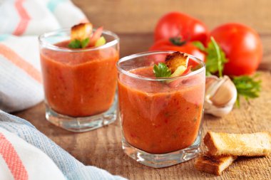 taze gazpacho çorbası.