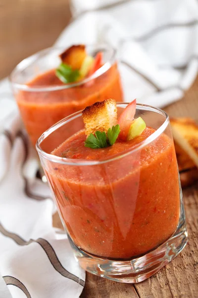 Sopa de tomate frío . —  Fotos de Stock