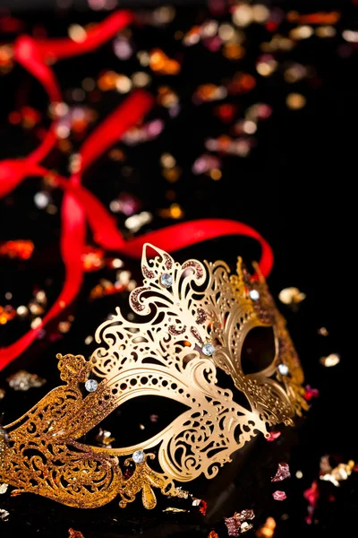 ゴールデン カーニバル マスク. — ストック写真