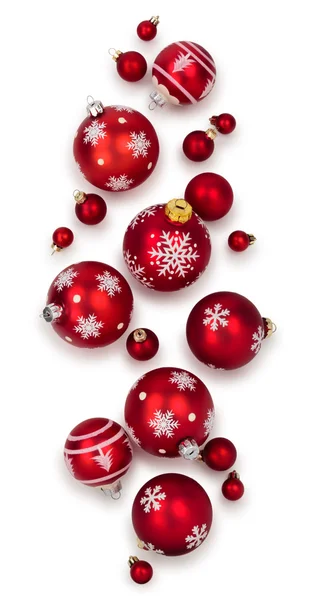 Beyaz arka plan üzerinde izole farklı Noel topları.