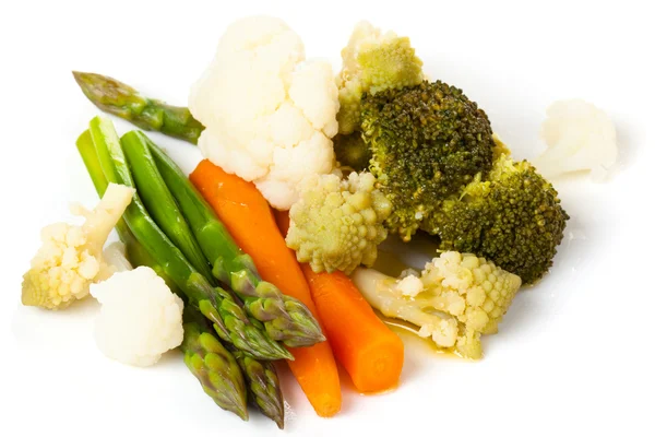 Ångkokta grönsaker. — Stockfoto