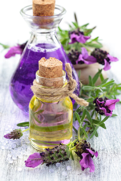 Essential oil and lavender. 