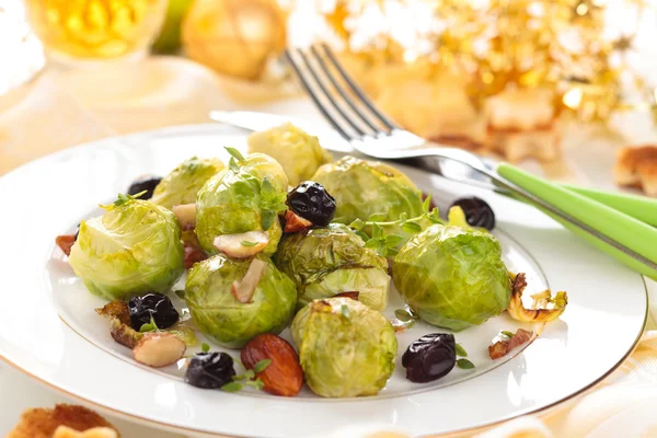 Brotes de Bruselas al horno . —  Fotos de Stock