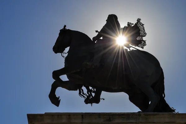 Equestrian statue of Felipe IV — Stock Photo, Image