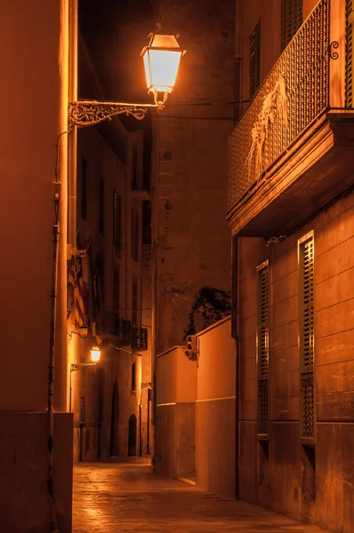 Rua à noite — Fotografia de Stock