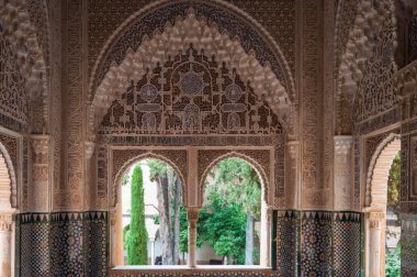 Pałac alhambra w Granadzie