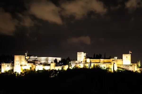 Palác alhambra v Granadě — Stock fotografie