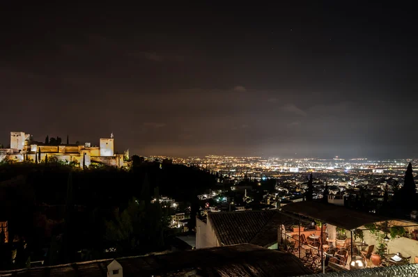 Palác alhambra v Granadě — Stock fotografie