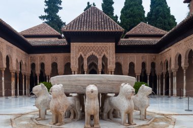 Pałac alhambra w Granadzie