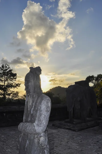 Kaiserliches Grab des Kaisers khai dinh hue - Vietnam — Stockfoto