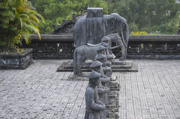 Tumba Imperial del Emperador Khai Dinh Hue - Vietnam Imágenes de stock libres de derechos
