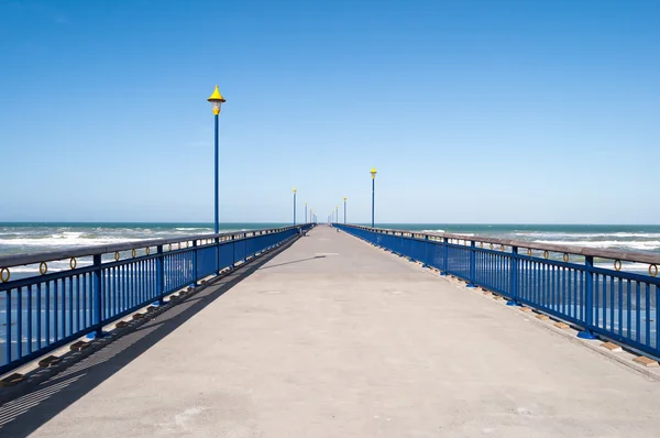 Molo Brighton Beach, Christchurch, Nový Zéland. — Stock fotografie