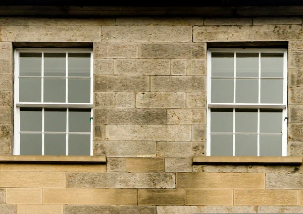 Paar viktorianische Fenster — Stockfoto