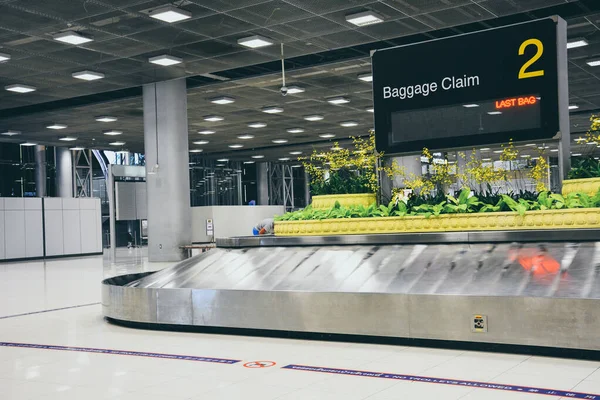 Aeroporto Suvarnabhumi Bangkok Tailândia Março 2018 Correia Transportadora Metal Vazia — Fotografia de Stock