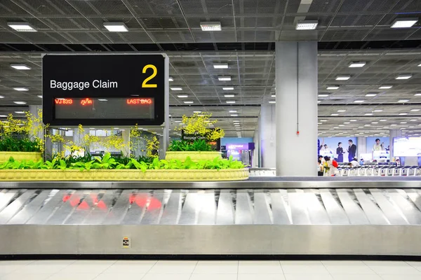 Suvarnabhumi Airport Bangkok Thailand Maart 2018 Lege Metalen Transportband Met — Stockfoto